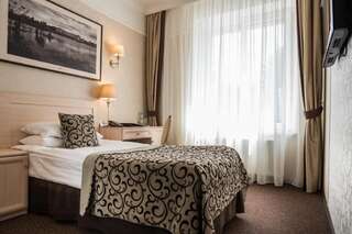 Отель Nota Bene Hotel & Restaurant Львов Стандартный одноместный номер-8