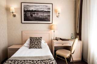 Отель Nota Bene Hotel & Restaurant Львов Стандартный одноместный номер-9